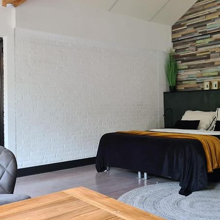 Sleepzzz Bed & Breakfast Heusden  Eksteriør bilde