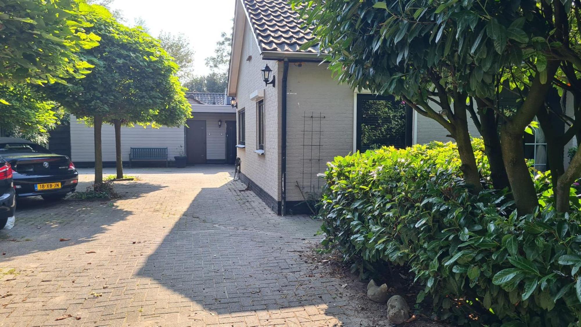 Sleepzzz Bed & Breakfast Heusden  Eksteriør bilde